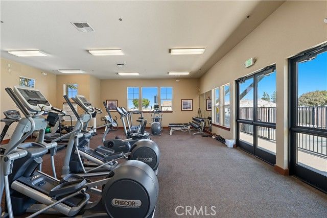 737 Betten, Los Banos, CA 93635