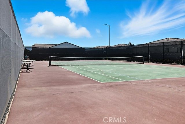 737 Betten, Los Banos, CA 93635