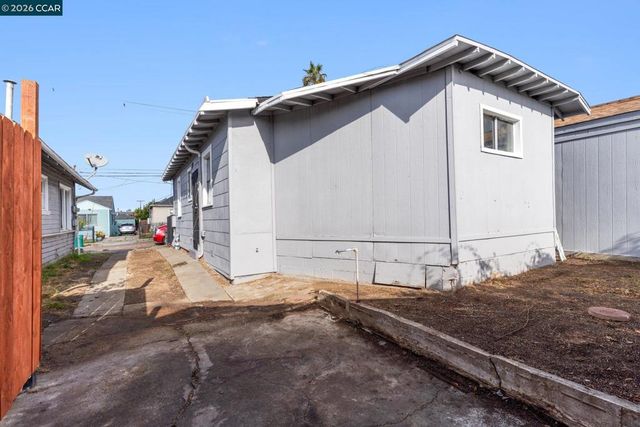 2612 2612 75Th Ave, Oakland, CA 94605