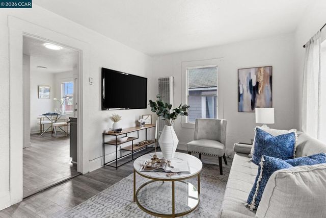 2612 2612 75Th Ave, Oakland, CA 94605