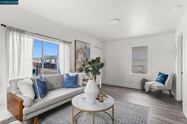 2612 2612 75Th Ave, Oakland, CA 94605