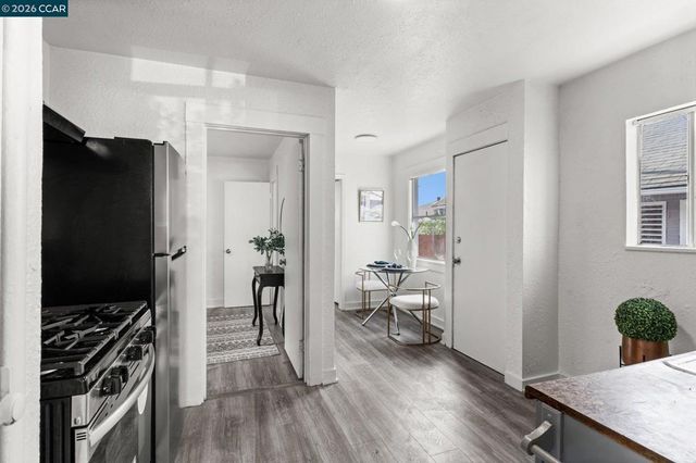 2612 2612 75Th Ave, Oakland, CA 94605