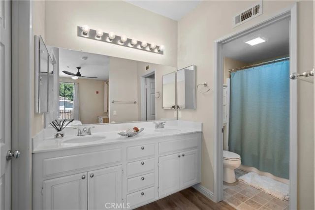 311 Falcon, Irvine, CA 92618