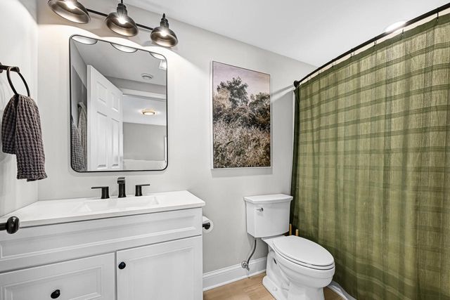 W145 Hilltop ROAD, Genoa City, WI 53128