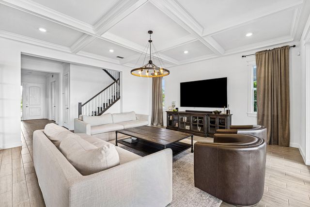 923 Hookline Circle, Loxahatchee, FL 33470