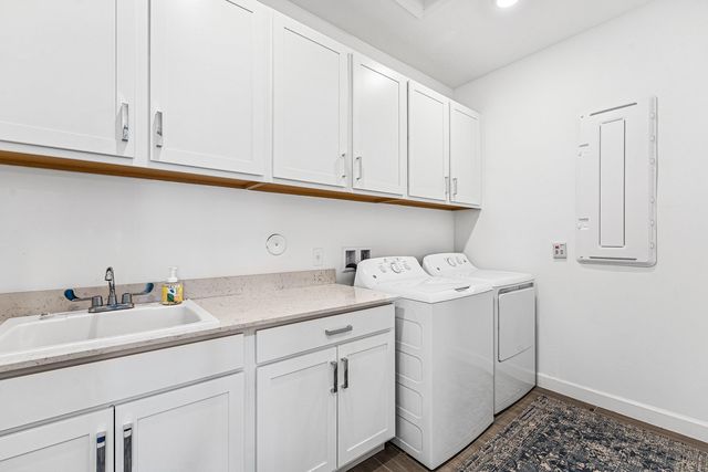 923 Hookline Circle, Loxahatchee, FL 33470