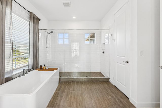 923 Hookline Circle, Loxahatchee, FL 33470