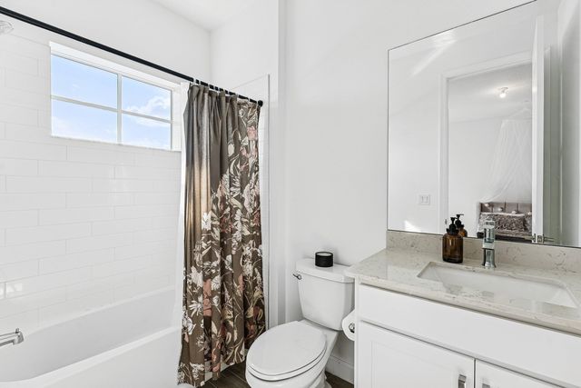 923 Hookline Circle, Loxahatchee, FL 33470