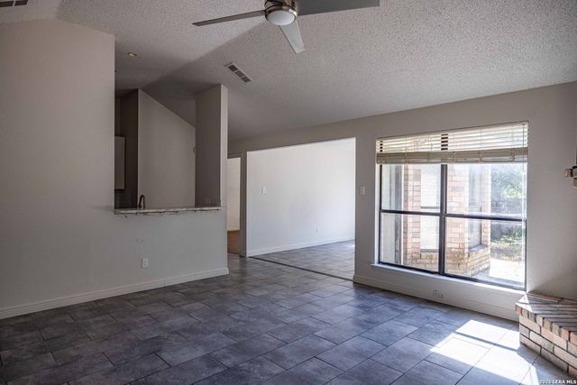 7307 SILENT SPG, San Antonio, TX 78250
