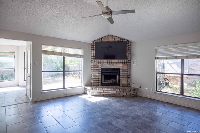 7307 SILENT SPG, San Antonio, TX 78250