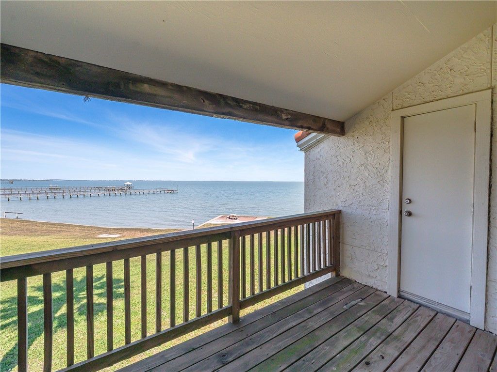 620 S Fulton Beach 708, Rockport, TX 78382 — exterior