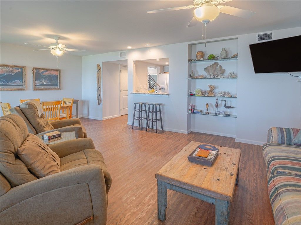 620 S Fulton Beach 708, Rockport, TX 78382 — photo 3