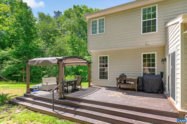 504 WILLOW RIDGE RD, Troy, VA 22974