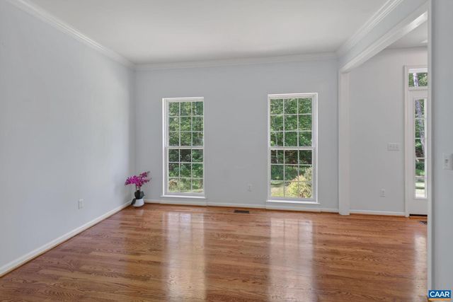 504 WILLOW RIDGE RD, Troy, VA 22974