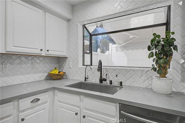 10894 Olinda Street 109, Sun Valley, CA 91352