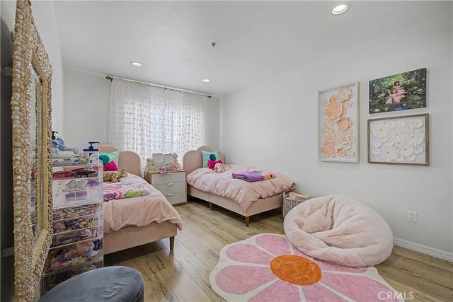 10894 Olinda Street 109, Sun Valley, CA 91352
