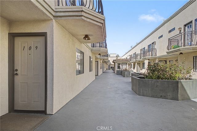 10894 Olinda Street 109, Sun Valley, CA 91352
