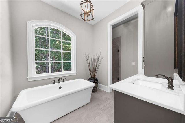 6806 Misty Cove, Flowery Branch, GA 30542