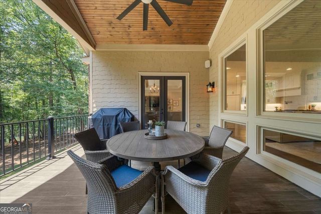 6806 Misty Cove, Flowery Branch, GA 30542