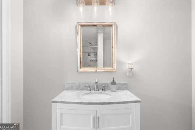 6806 Misty Cove, Flowery Branch, GA 30542