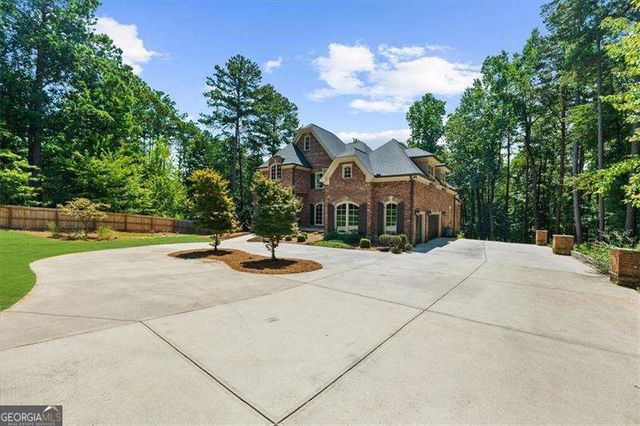 6806 Misty Cove, Flowery Branch, GA 30542
