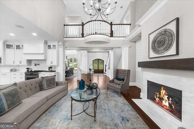 6806 Misty Cove, Flowery Branch, GA 30542