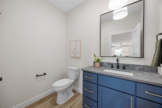 230 Howard Ave NW, Swisher, IA 52338