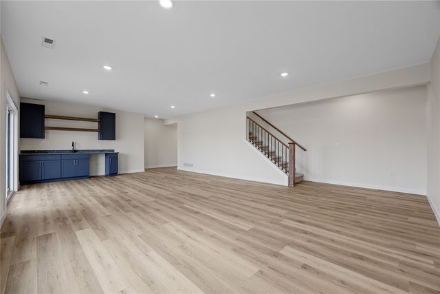 230 Howard Ave NW, Swisher, IA 52338