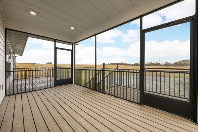 230 Howard Ave NW, Swisher, IA 52338