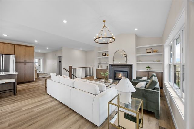 230 Howard Ave NW, Swisher, IA 52338