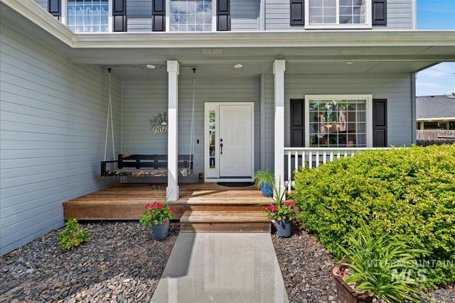 2612 Gladstone Ct, Eagle, ID 83616