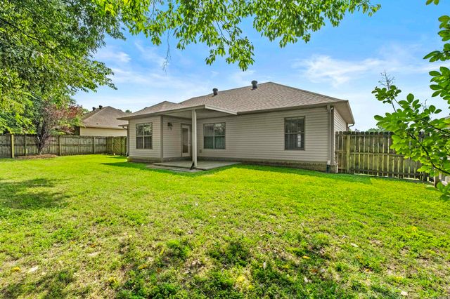 427 Nottingham Drive, Cabot, AR 72023