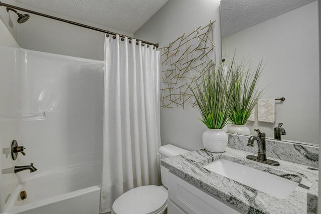 7500 Harvestdale Lane, Florence, KY 41042