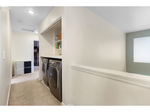 15378 Se PARKTREE Dr, Clackamas, OR 97015