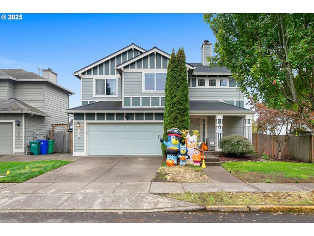 15378 Se PARKTREE Dr, Clackamas, OR 97015