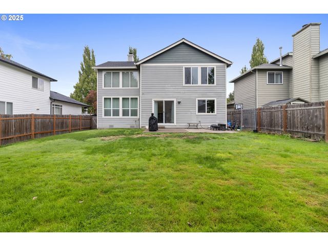 15378 Se PARKTREE Dr, Clackamas, OR 97015