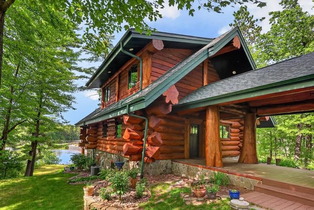 1731 SOUTH BLUFF TRAIL, Wisconsin Rapids, WI 54494