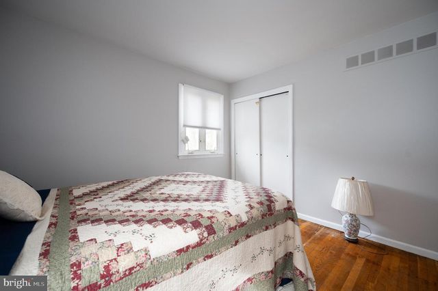 28 WORRAL CT, Newark, DE 19711