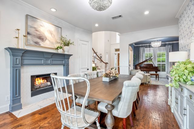 604 Willow Springs Drive, Heath, TX 75032