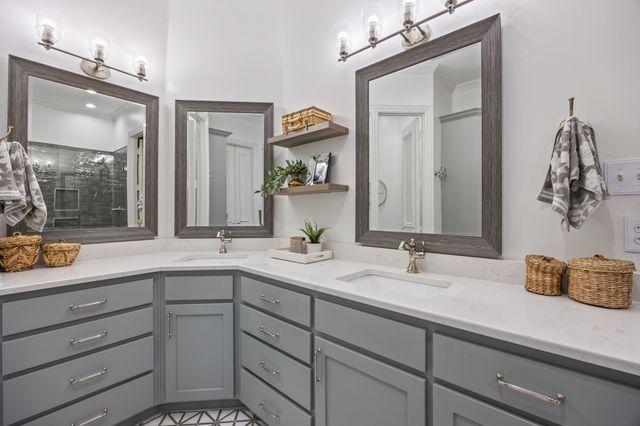 604 Willow Springs Drive, Heath, TX 75032