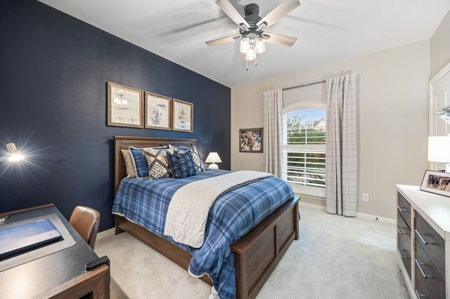 604 Willow Springs Drive, Heath, TX 75032