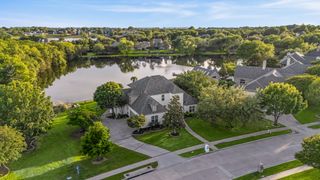 604 Willow Springs Drive, Heath, TX 75032