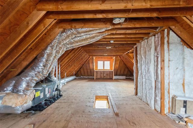 271 Arthur Street, Freeport, NY 11520