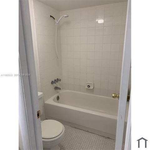 19791 SW 114th Ave 331, Miami, FL 33157