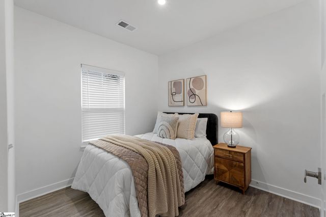 10 Stinson Road, Greenville, SC 29607