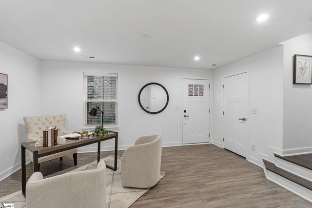 10 Stinson Road, Greenville, SC 29607