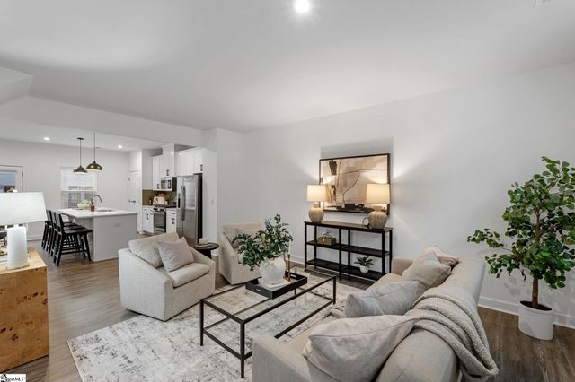 10 Stinson Road, Greenville, SC 29607