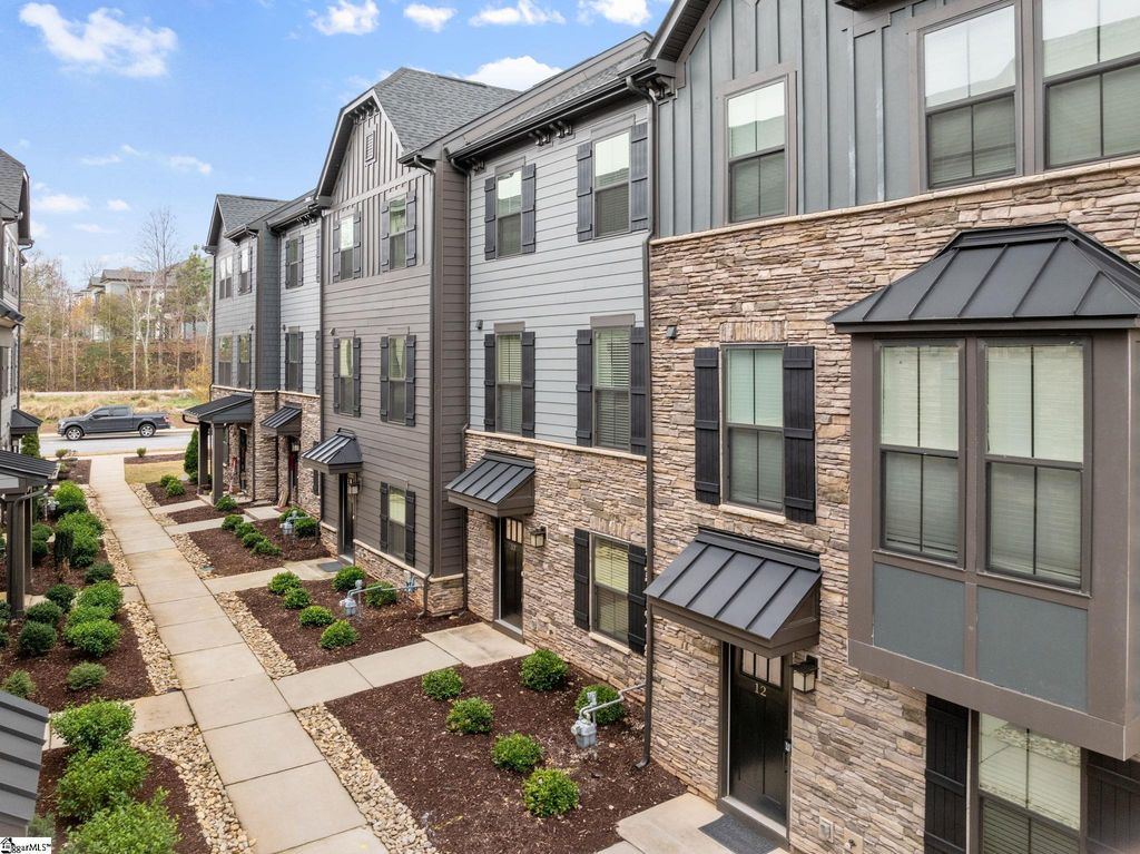 10 Stinson Road, Greenville, SC 29607