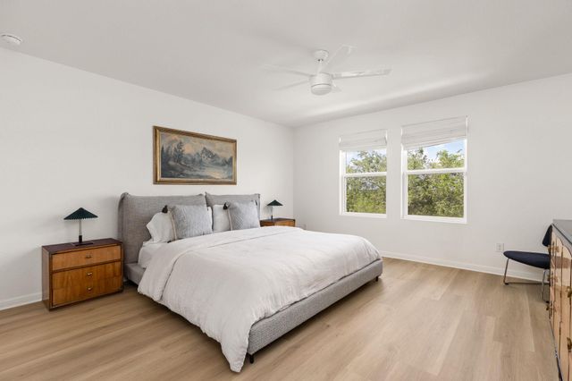 6702 Routenburn ST, Austin, TX 78754