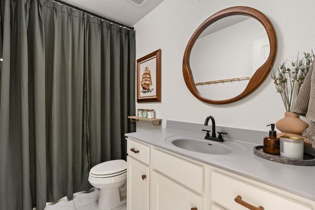 6702 Routenburn ST, Austin, TX 78754